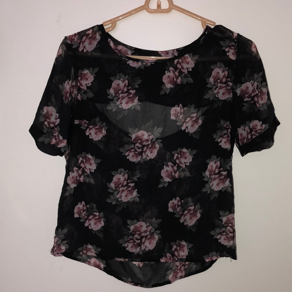 Wet Seal Floral blouse